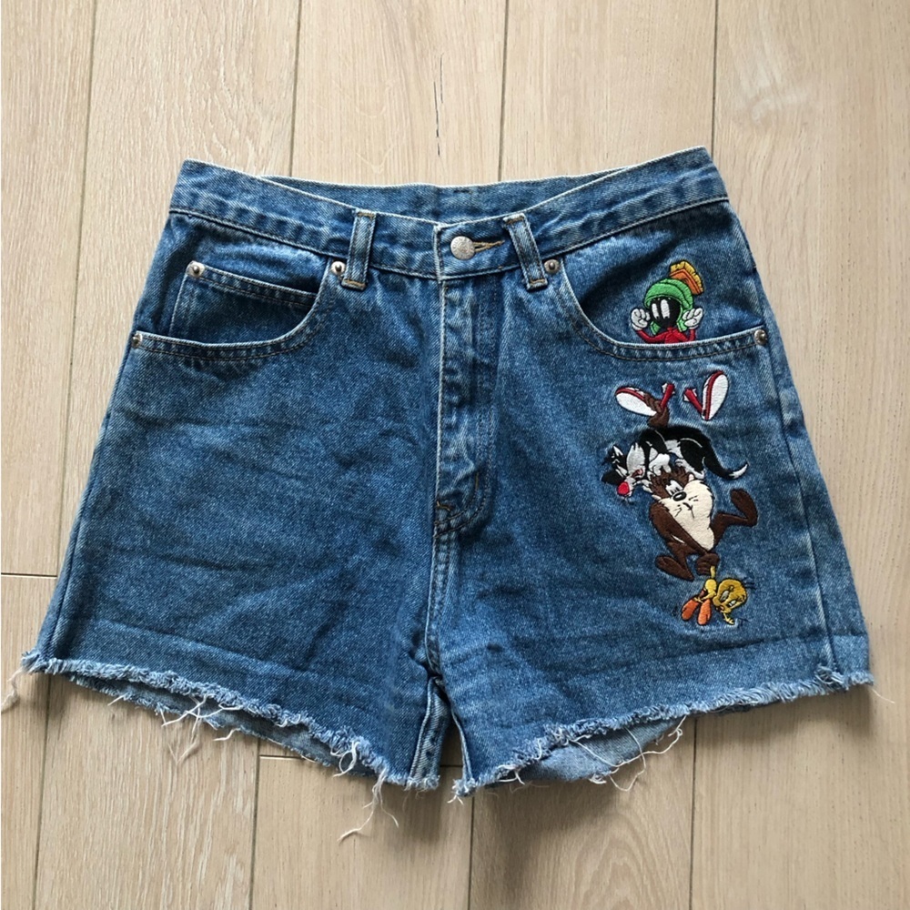 Vintage Warner Bros. Looney Tunes Embroidered Jean Shorts 24” Waist Kids 12